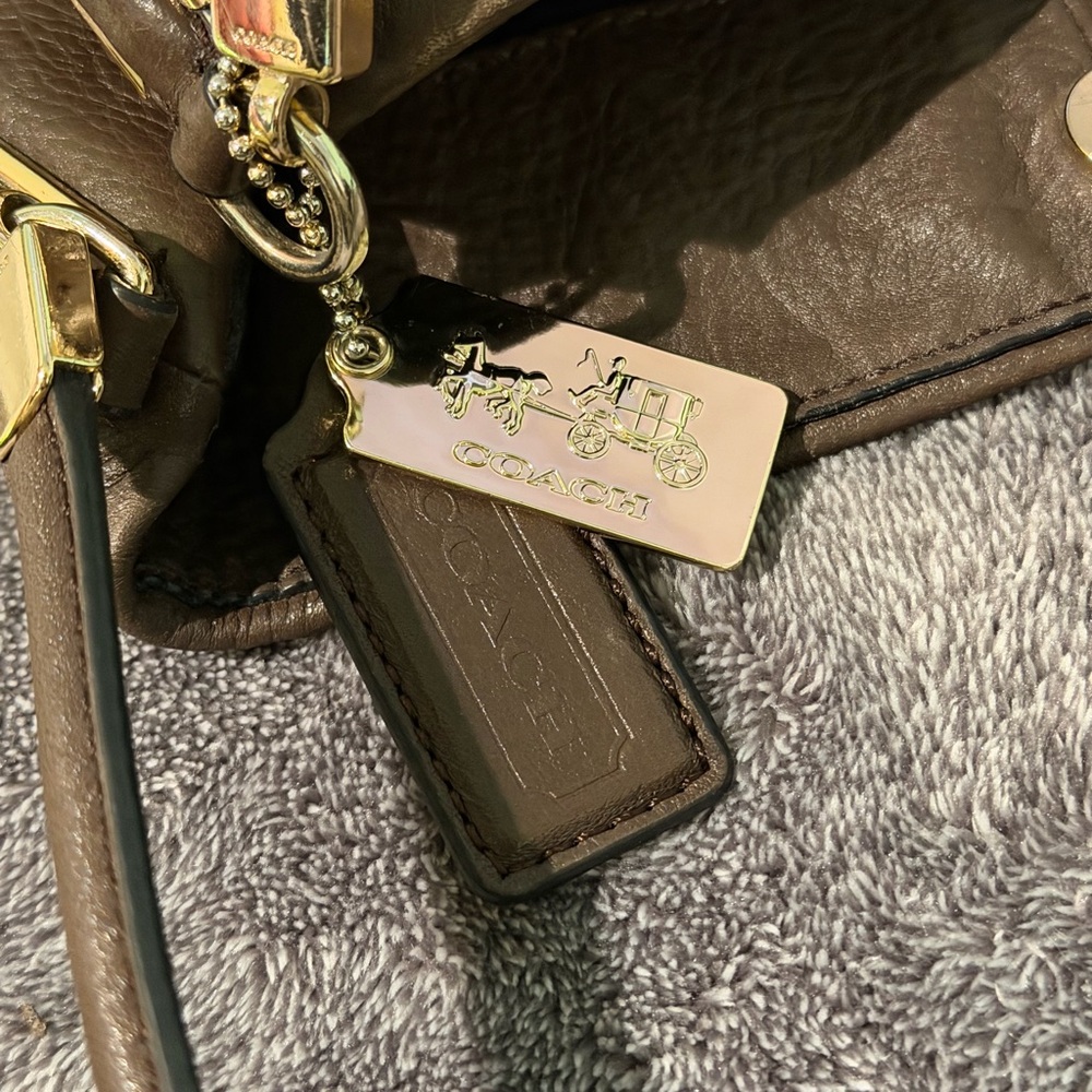 Coach Brown Leather Shoulder Bag - Picture 5 of 6